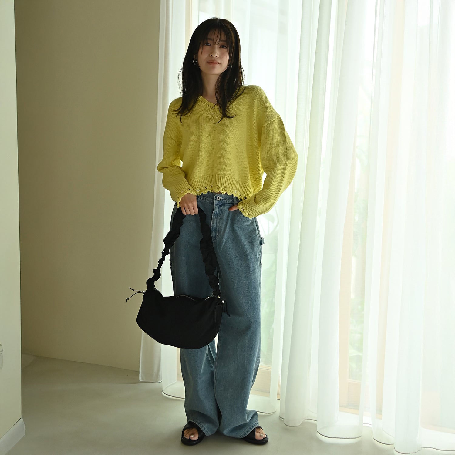 Indigo loose denim
