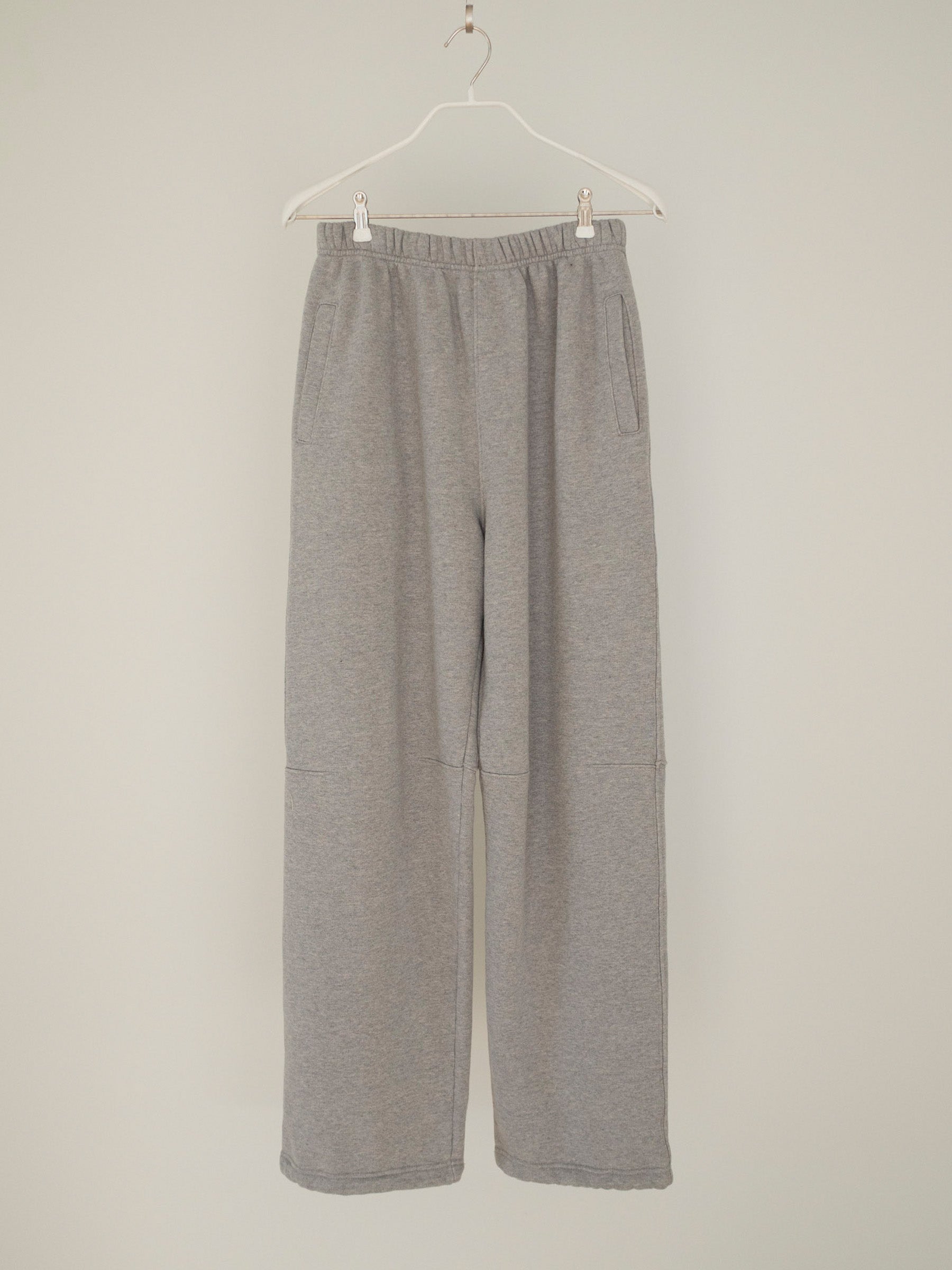 Daily Tuck Pants