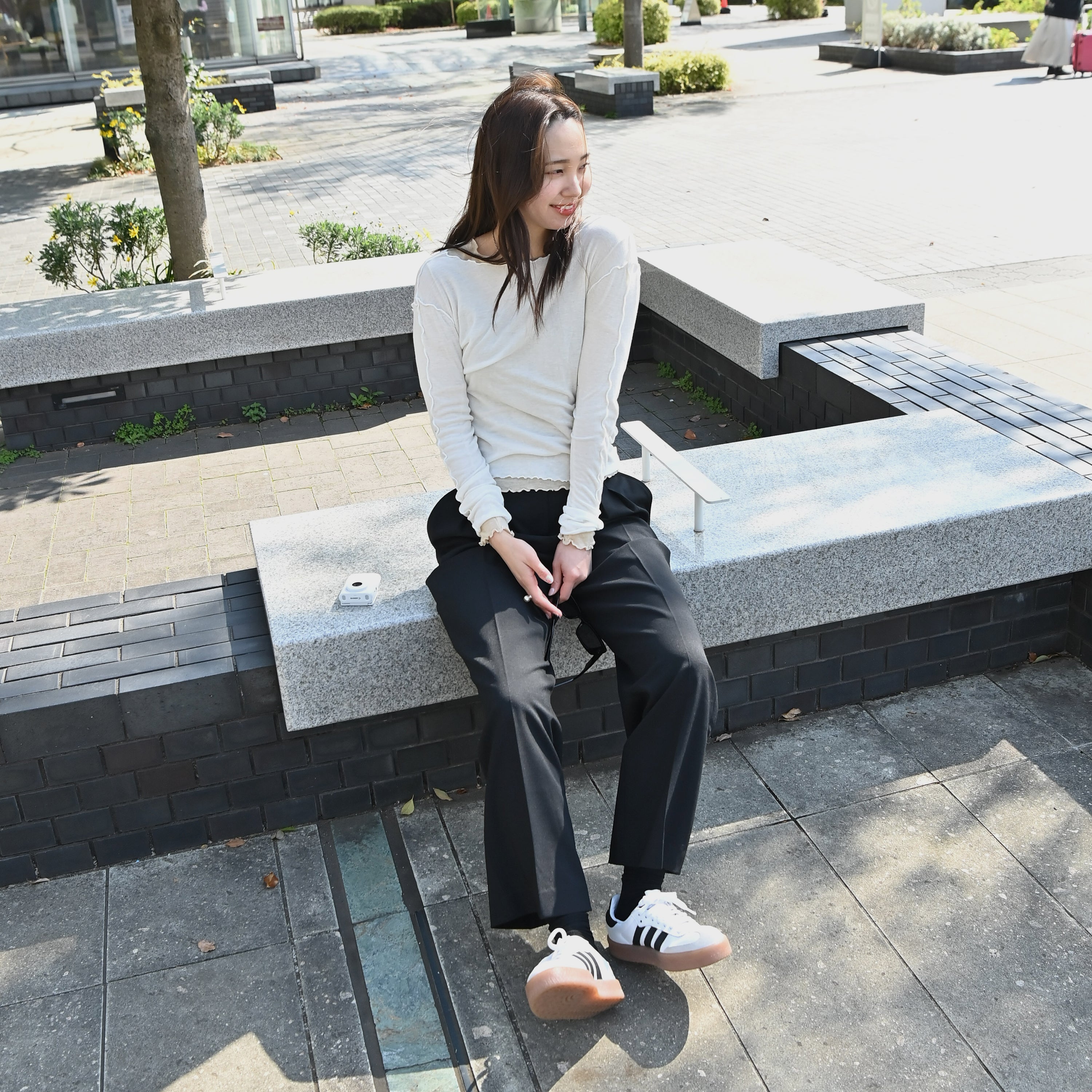 Detail Waist Straight Pants