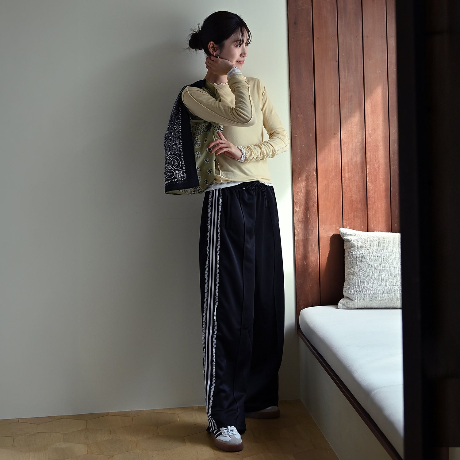 Lace Line 2way Pants