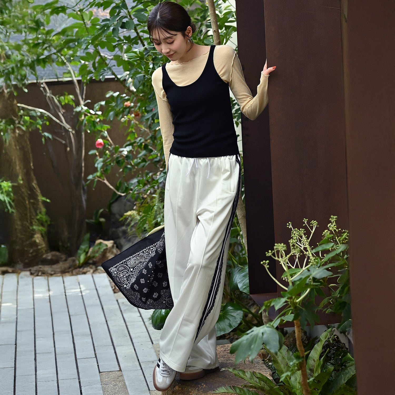Lace Line 2way Pants