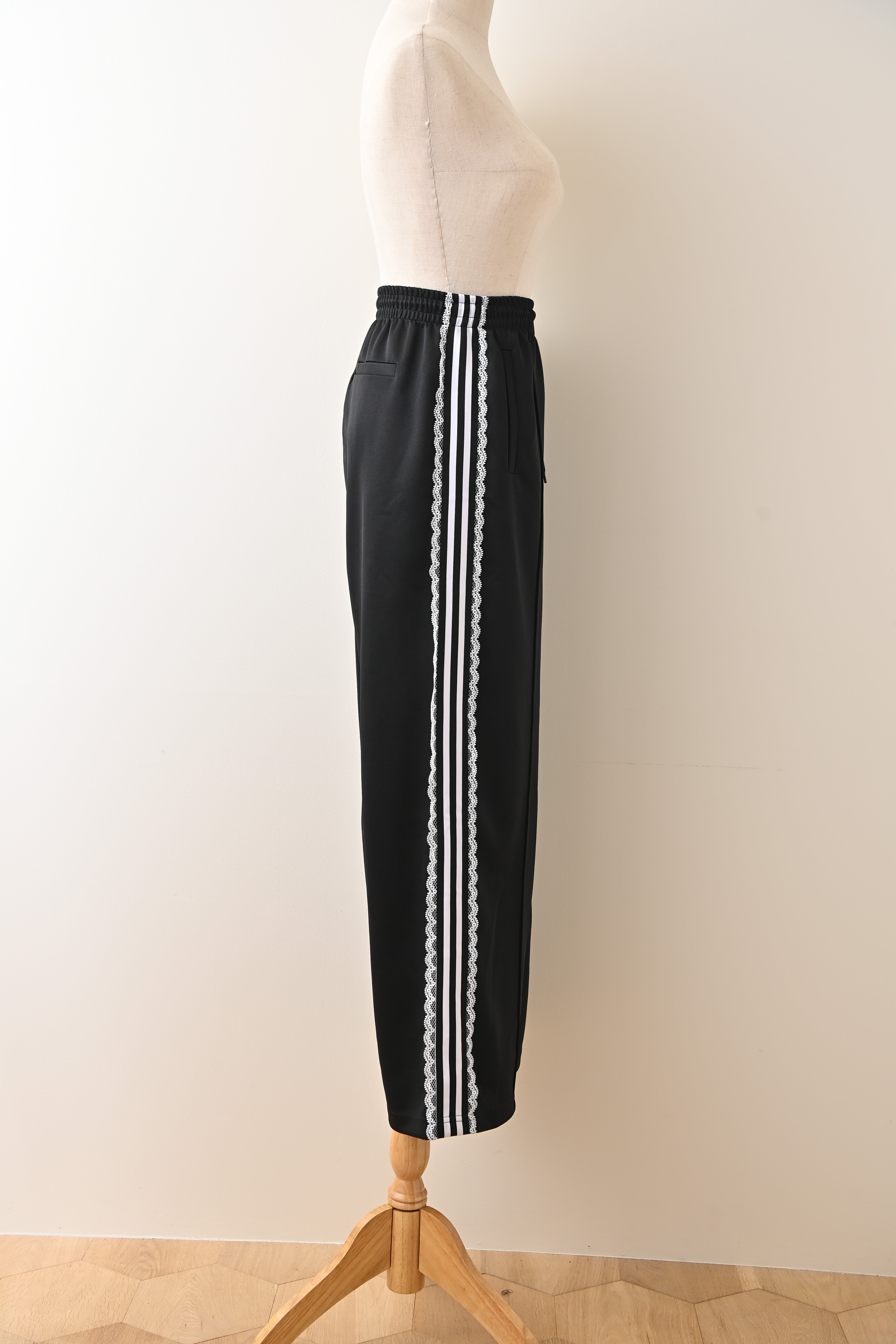 Lace Line 2way Pants